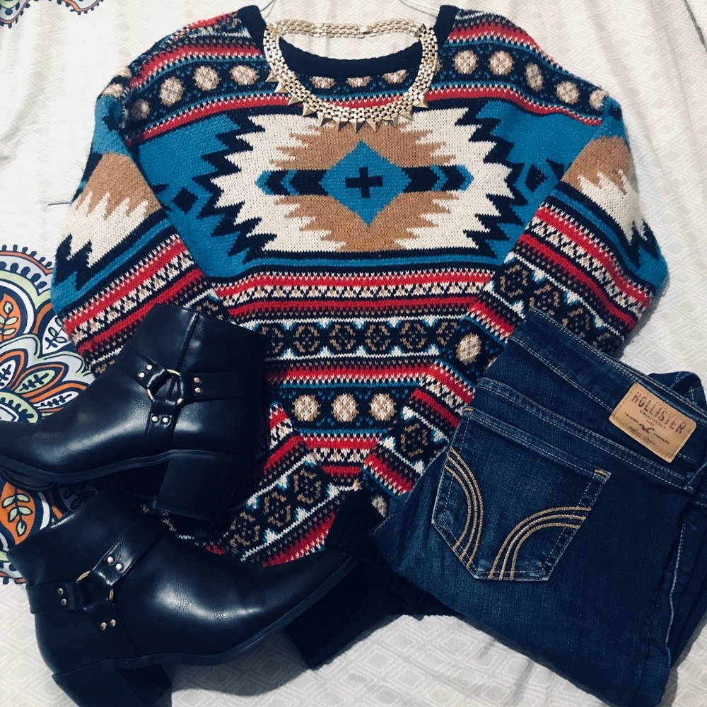 FOREVER 21 Tribal Print Sweater